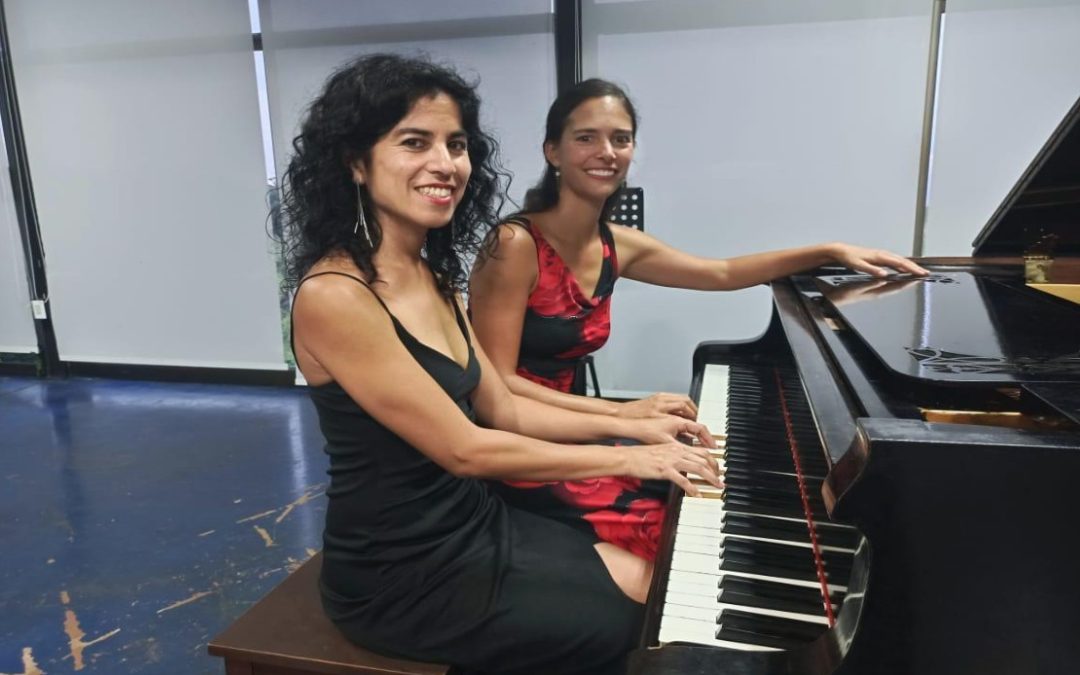 Concierto de piano a cuatro manos de Mahani Teave y Valeria Prado
